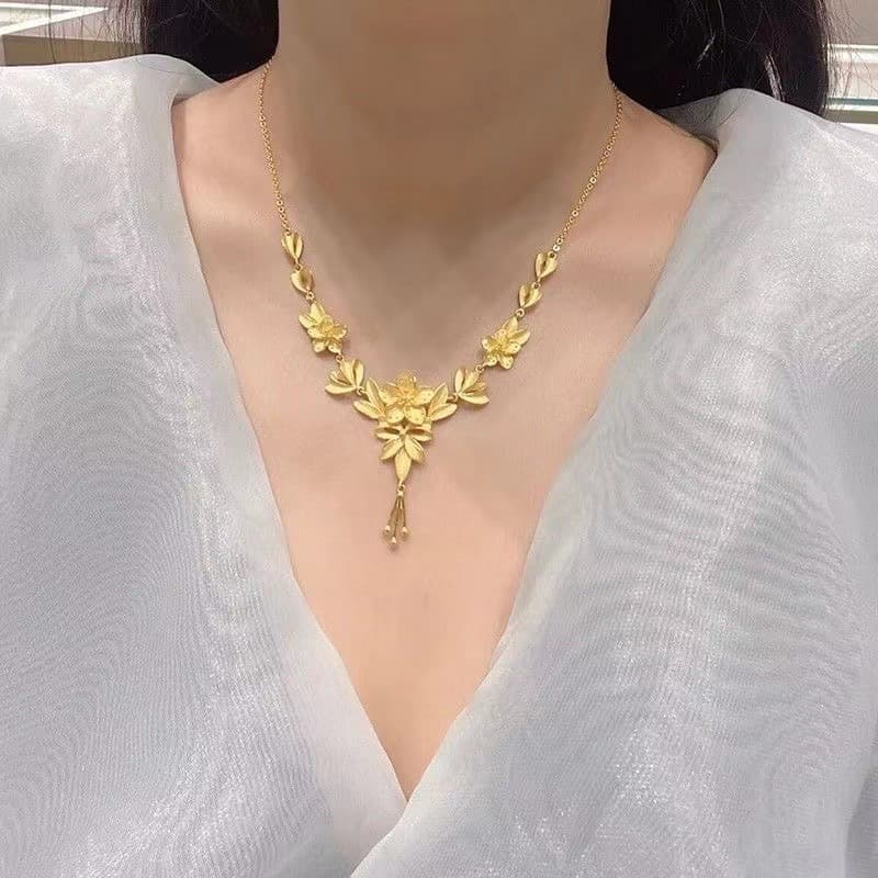 ゴールドアクセサリー レディース 優美な花かごネックレス