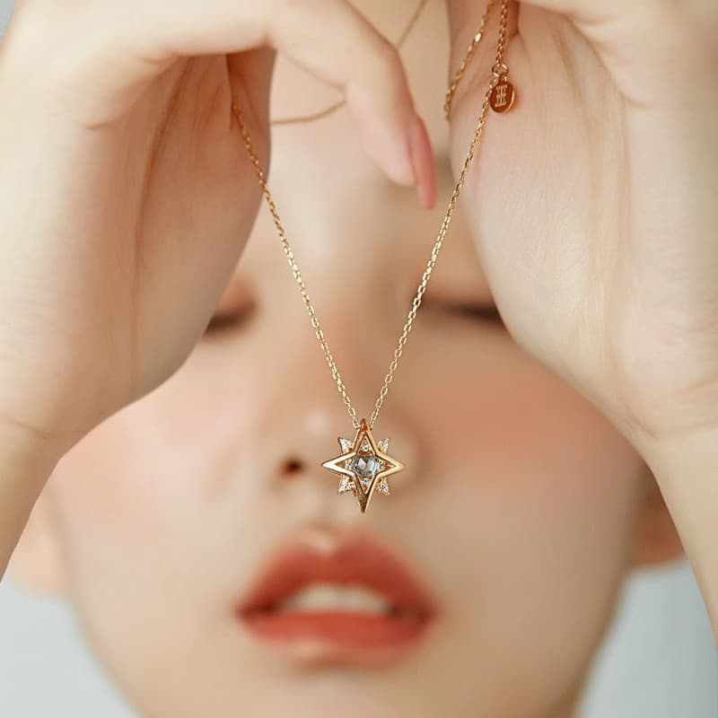 ゴールドアクセサリー レディース 星空 ネックレス