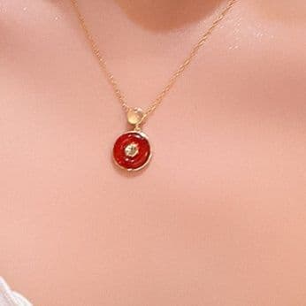 ゴールドアクセサリー レディース 上品な円形宝石ネックレス