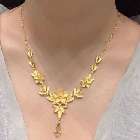 ゴールドアクセサリー レディース 優美な花かごネックレス