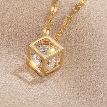ゴールドアクセサリー ネックレス 光彩立方体 ネックレス