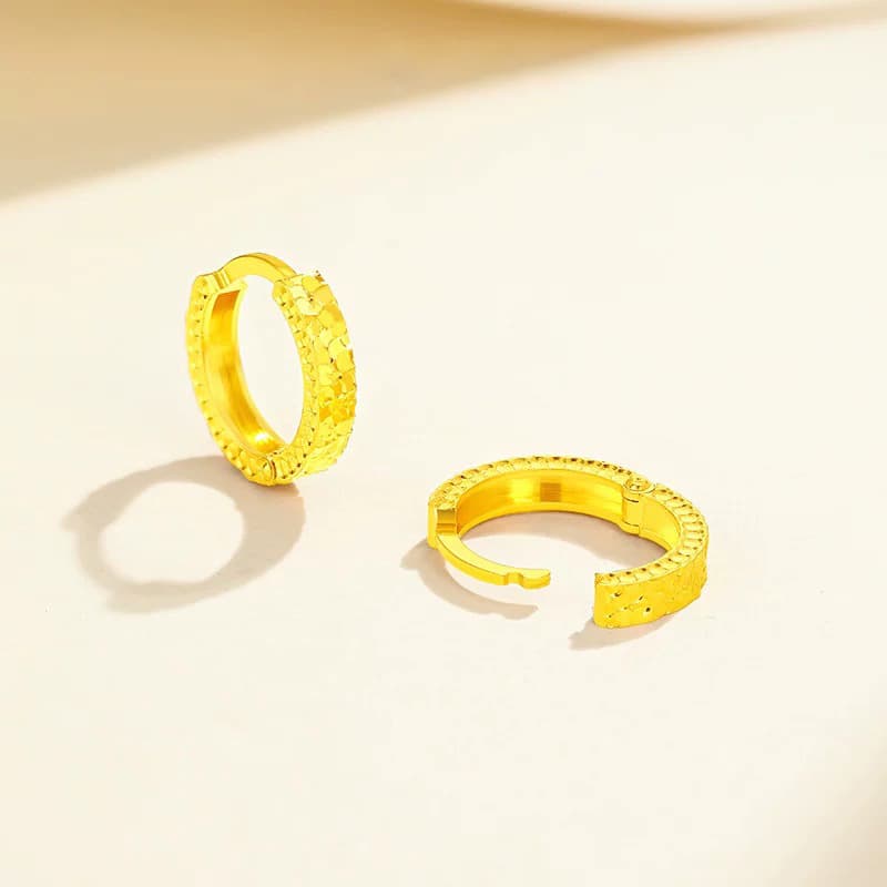 ゴールドアクセサリー レディース 洗練デザイン フープピアス