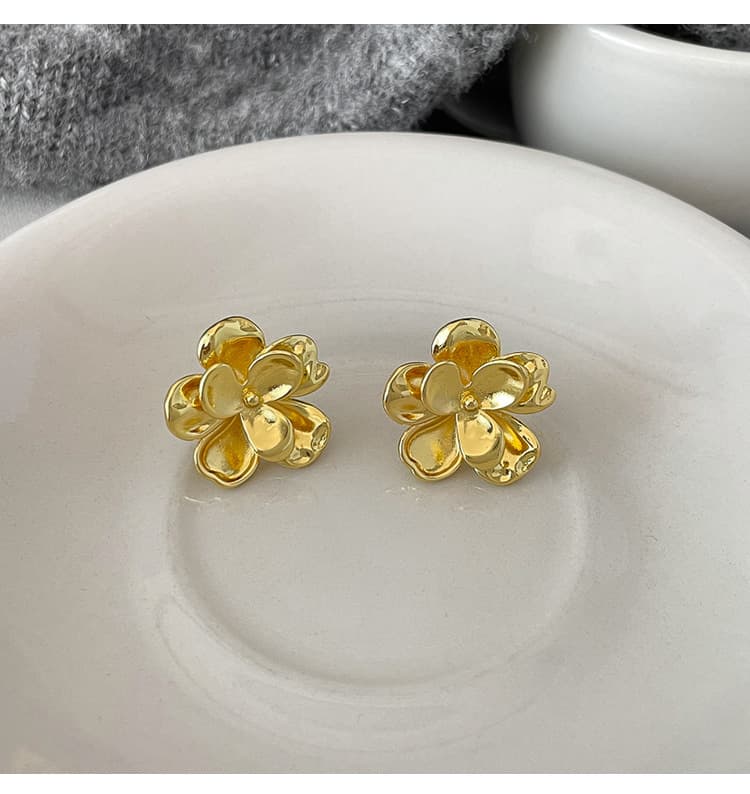 ゴールドアクセサリー レディース ピアス フラワー 大きめ 花形