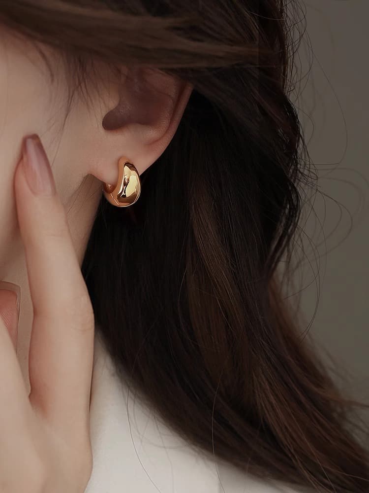 ゴールドアクセサリー フープピアス シンプル ドロップ 円形