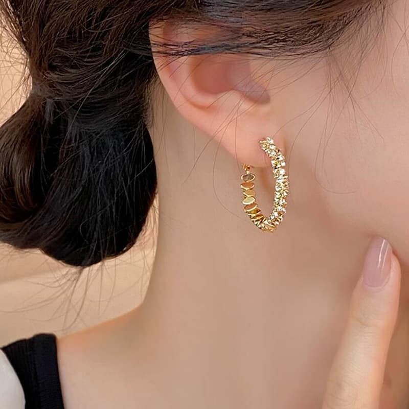 ゴールドアクセサリー レディース 輝きクリスタルハートフープピアス
